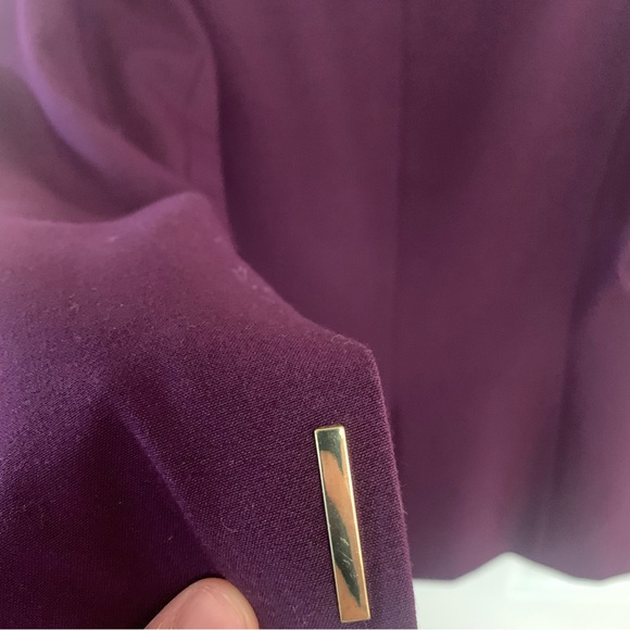 Size 10 deep purple with gold accents Calvin Klein Blazer Suit Jacket lined - Picture 10 of 13